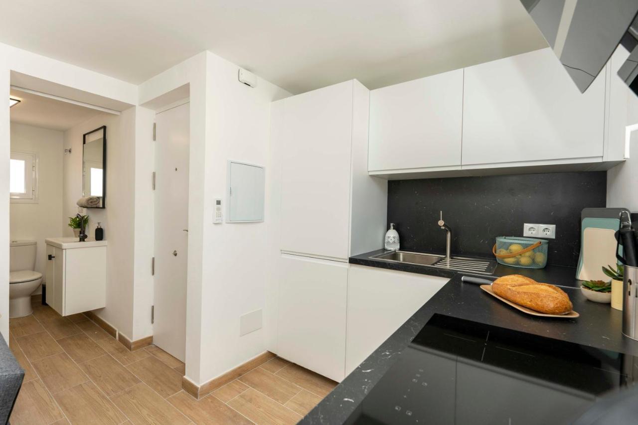 Apartamento 2 Dormitorios Cerca De La Playa En Casco Historico Estepona Bagian luar foto