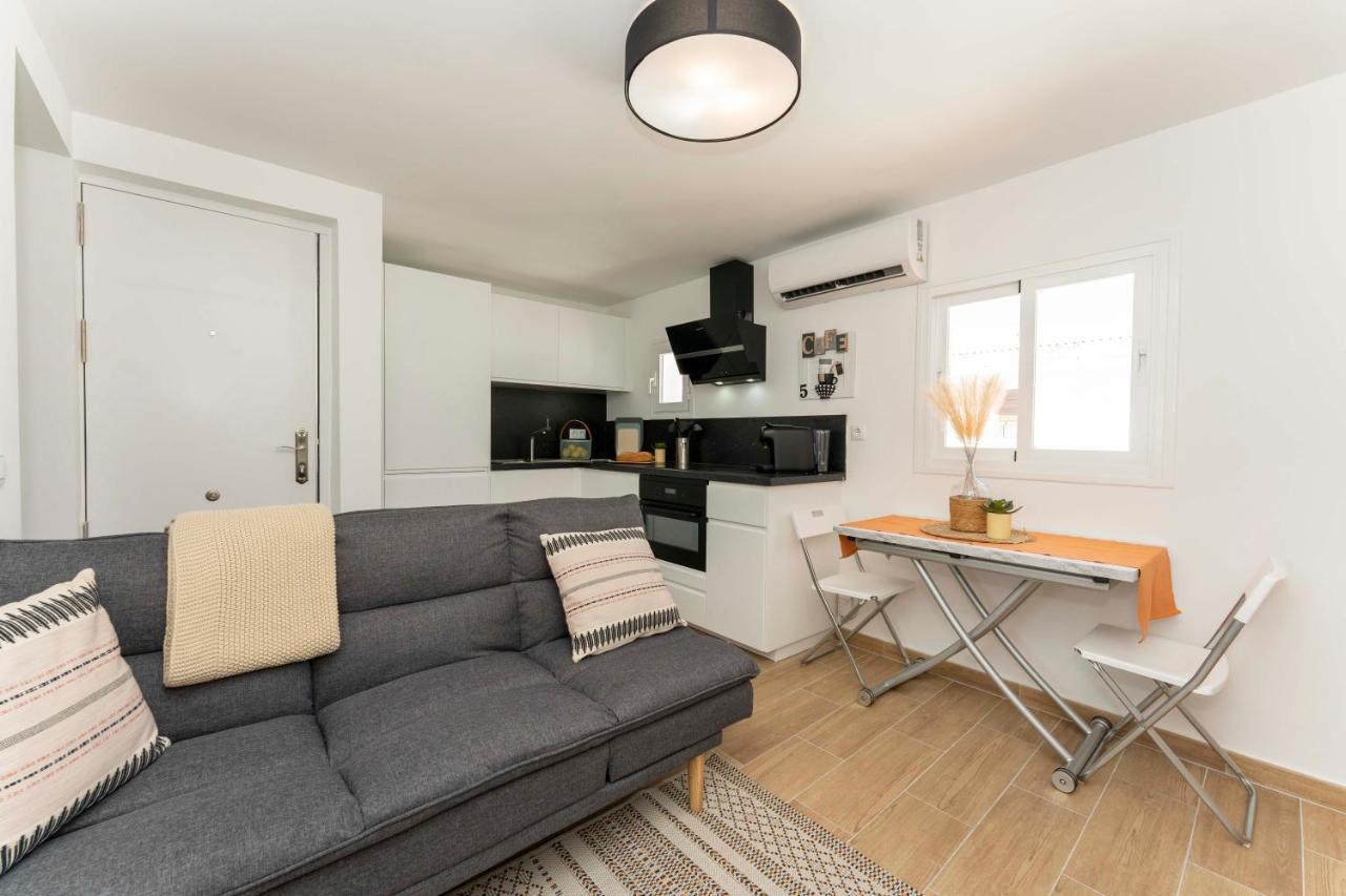 Apartamento 2 Dormitorios Cerca De La Playa En Casco Historico Estepona Bagian luar foto